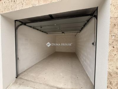 Eladó lakás Pécs