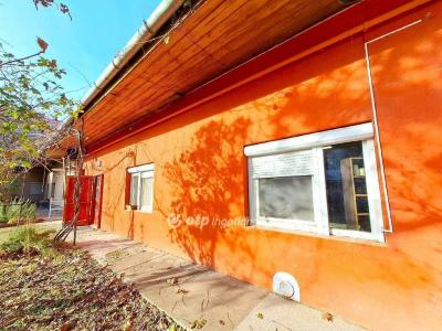 Eladó lakás Kecskemét