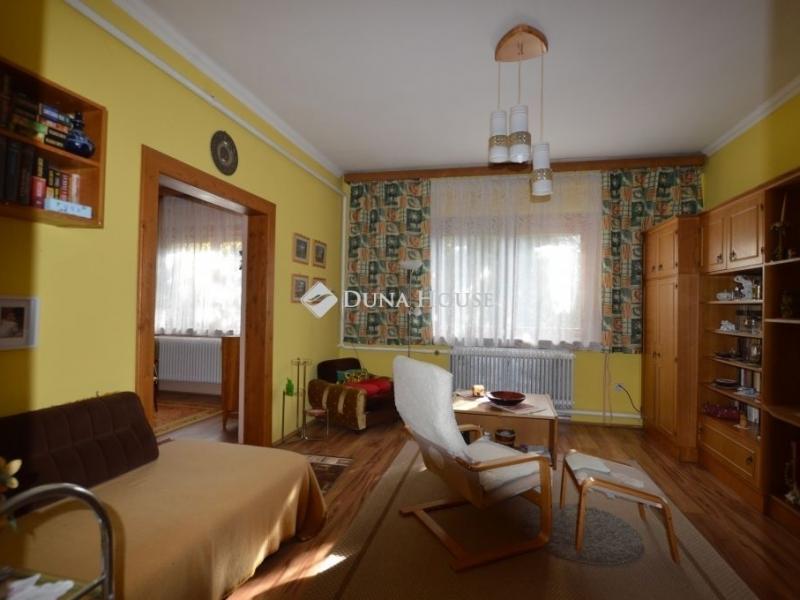 Eladó lakás Veszprém