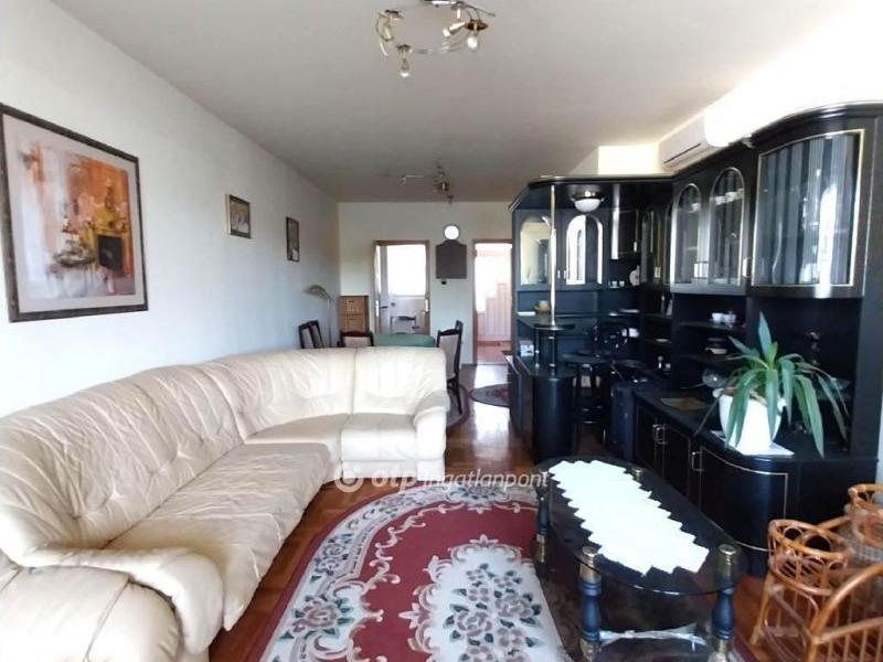 Eladó lakás Nyíregyháza