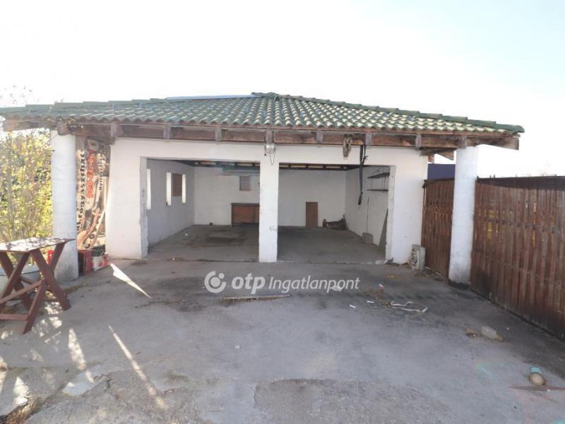 Eladó családi ház Ráckeve