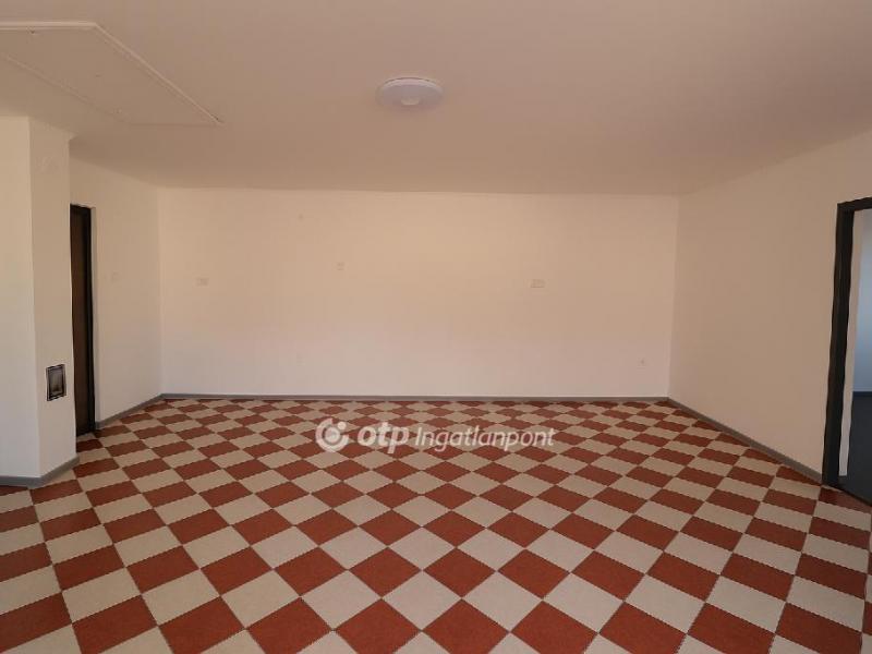 Eladó családi ház Kiskunlacháza