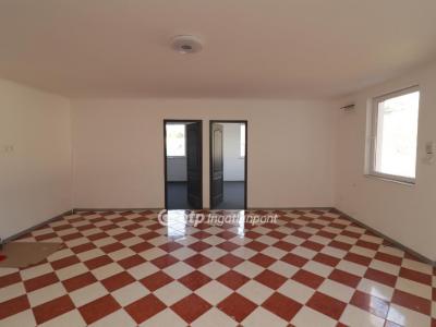 Eladó családi ház Kiskunlacháza