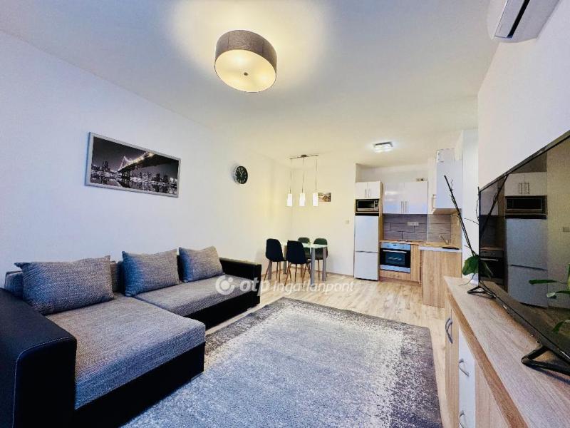 Eladó lakás Debrecen