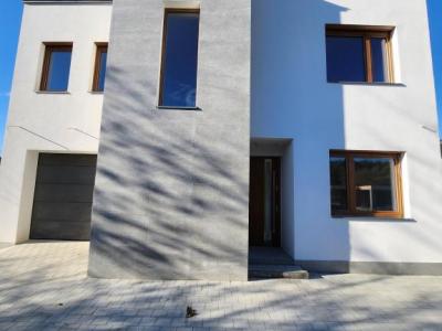 Eladó családi ház Debrecen