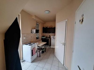 Eladó lakás Lajosmizse