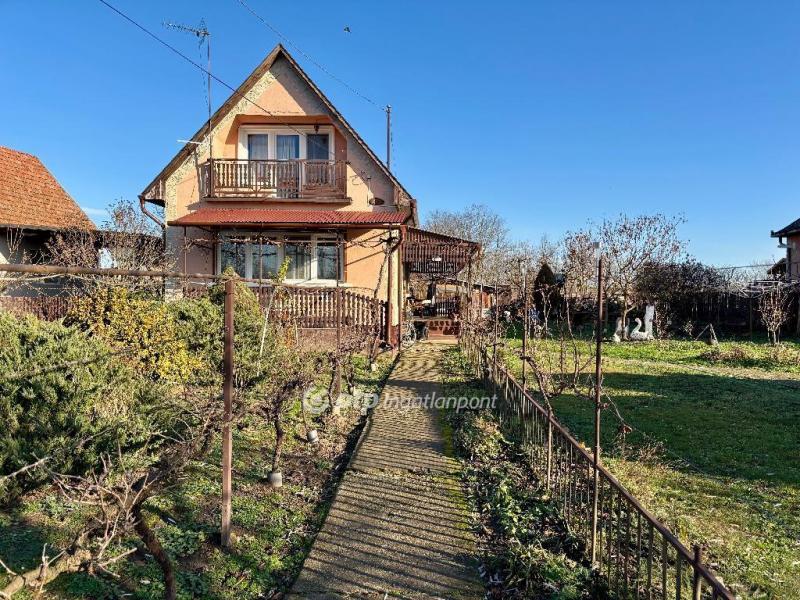 Eladó családi ház Balkány