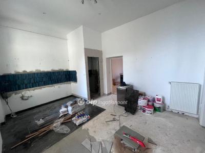 Eladó lakás Szeged