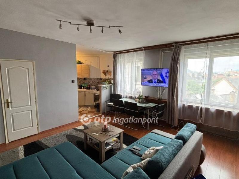 Eladó lakás Budapest