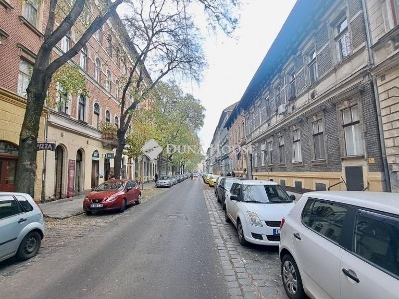 Eladó lakás Budapest