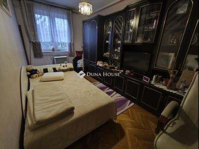 Eladó lakás Gödöllő