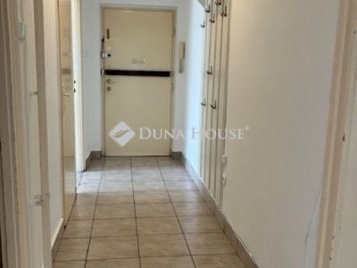 Eladó lakás Tatabánya