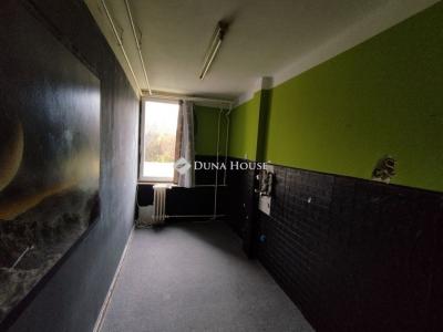 Eladó lakás Tatabánya
