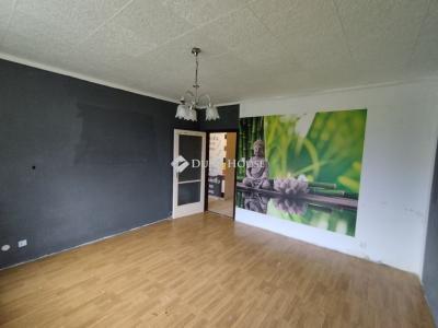 Eladó lakás Tatabánya