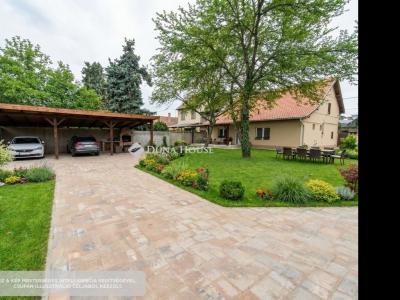 Eladó családi ház Békéscsaba