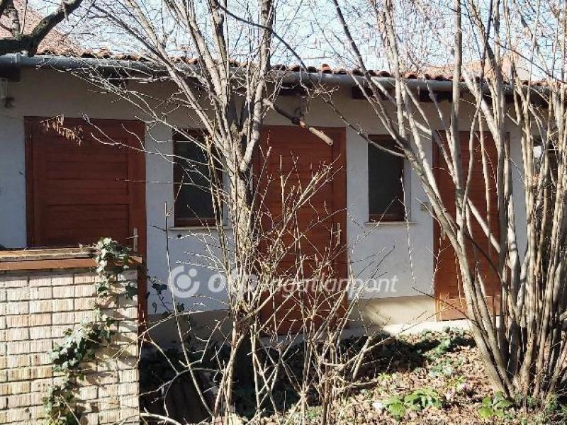 Eladó családi ház Kecskemét