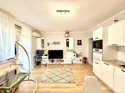 Eladó lakás Kecskemét