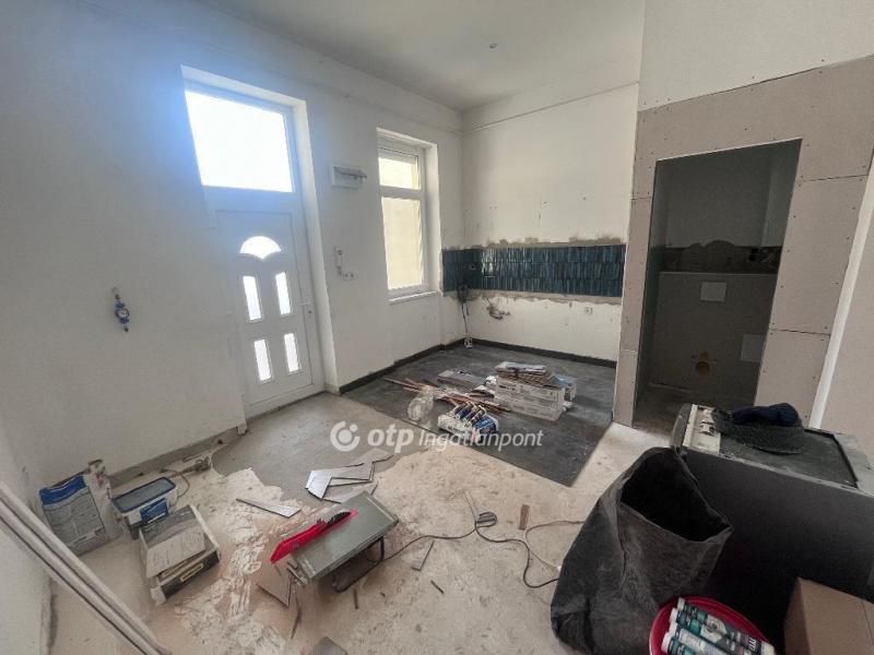 Eladó lakás Szeged