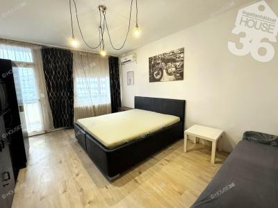 Eladó lakás Kecskemét