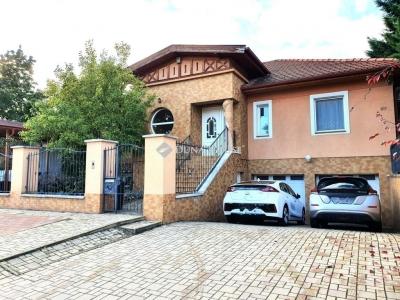 Eladó családi ház Kecskemét