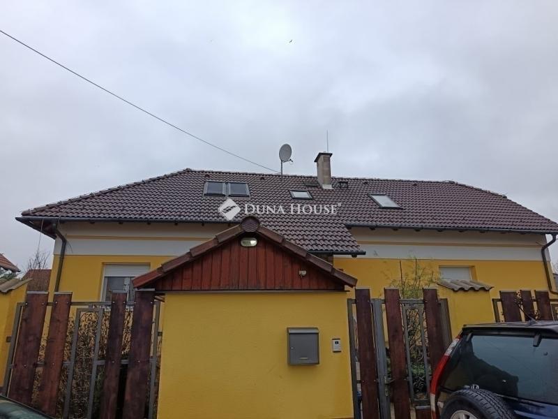 Eladó családi ház Halásztelek