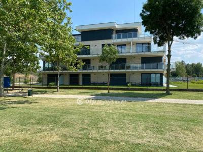 Eladó nyaraló Siófok