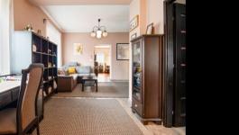 Eladó családi ház Budapest