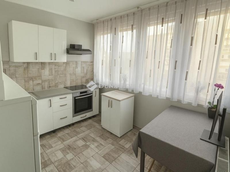 Eladó lakás Gödöllő