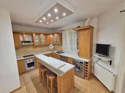 Eladó családi ház Üllő