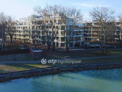 Eladó lakás Siófok