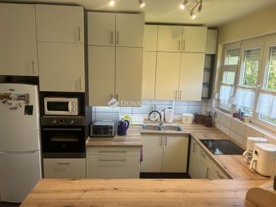 Eladó lakás Pécs