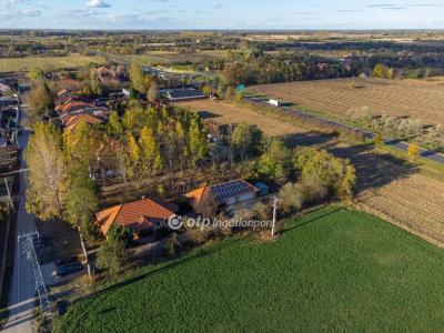 Eladó nyaraló Békéscsaba