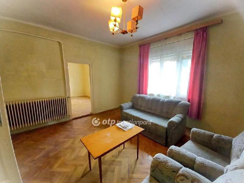 Eladó családi ház Tömörkény