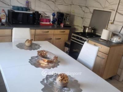 Eladó lakás Szeged