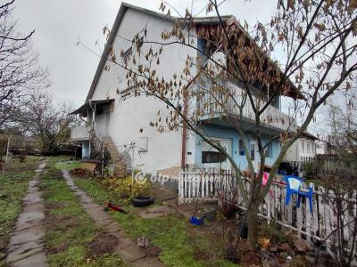 Eladó családi ház Tarnaörs