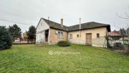 Eladó családi ház Nyíregyháza