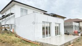 Eladó ikerház Pécel