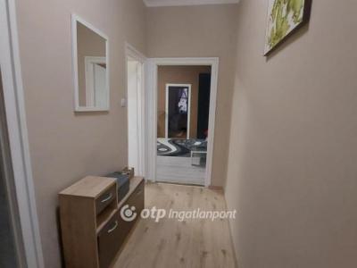 Eladó lakás Pécs