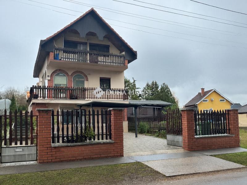 Eladó családi ház Szigetszentmiklós