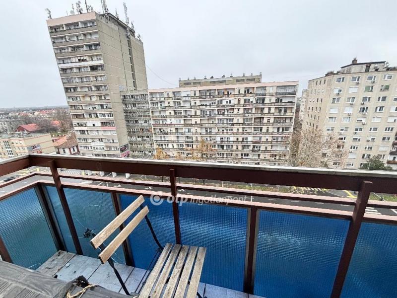 Eladó lakás Debrecen