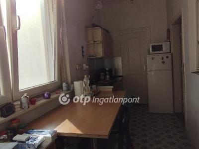 Eladó családi ház Nagykáta