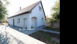 Eladó családi ház Ráckeve