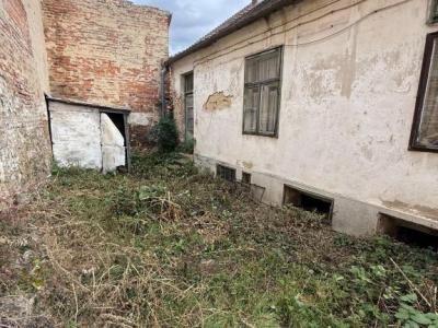 Eladó családi ház Pécs