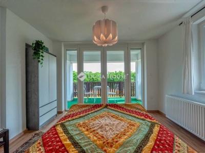 Eladó családi ház Domony