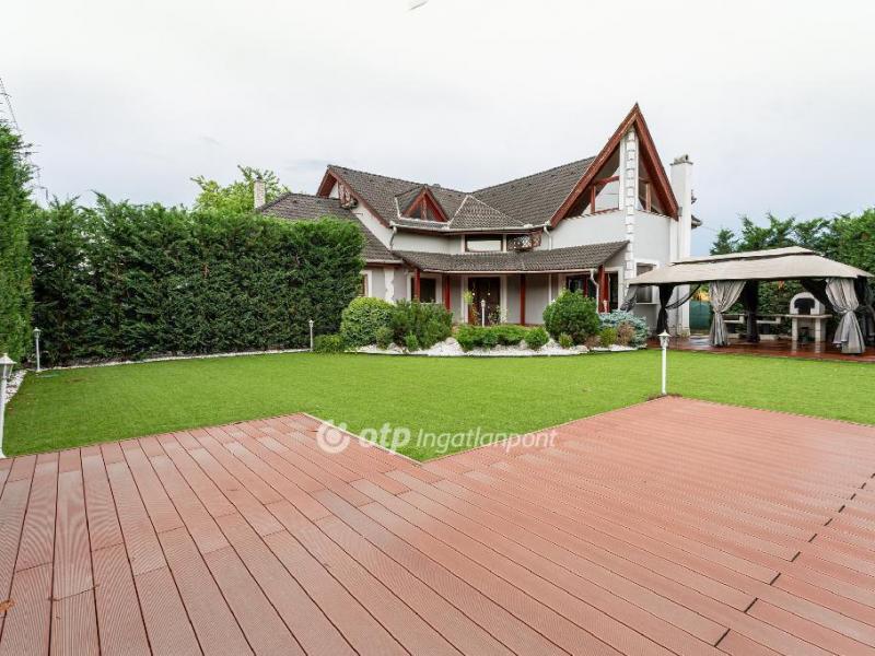 Eladó családi ház Szigetszentmiklós