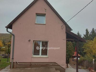 Eladó családi ház Érd