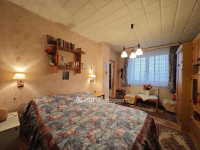 Eladó családi ház Budapest