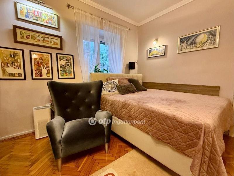 Eladó lakás Debrecen