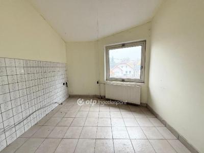 Eladó családi ház Budapest