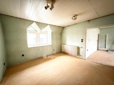 Eladó családi ház Budapest